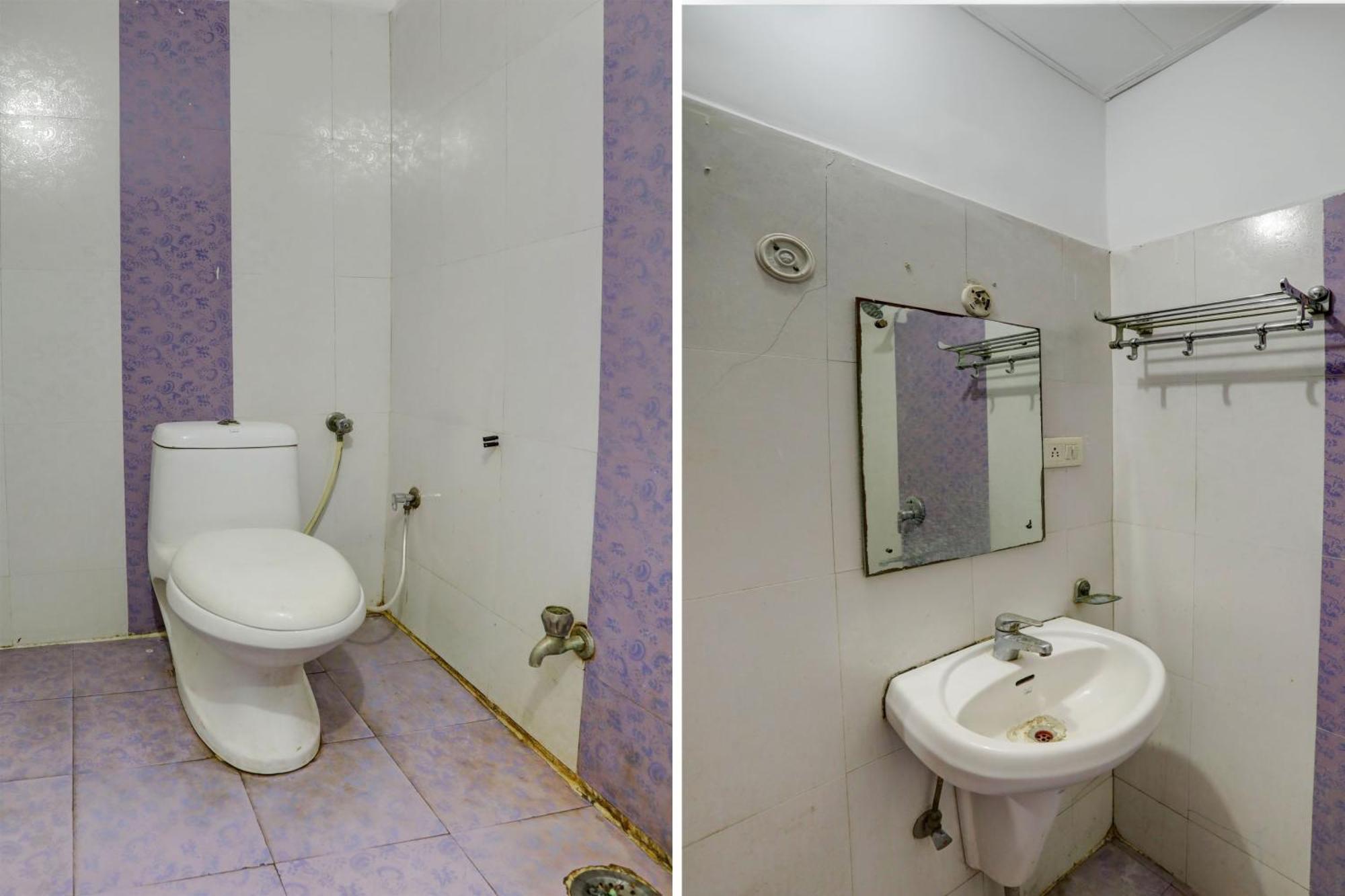 Hotel Monarch Inn Lakhnau Kültér fotó